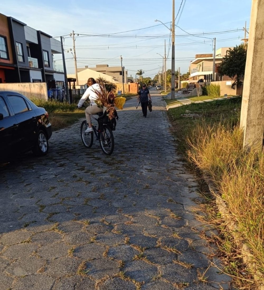 Tia Mara e mais uma passeio pela praia